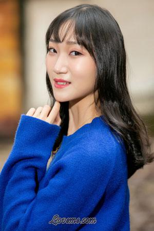 187231 - Qinyi Age: 23 - China