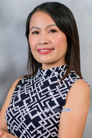 Philippines women