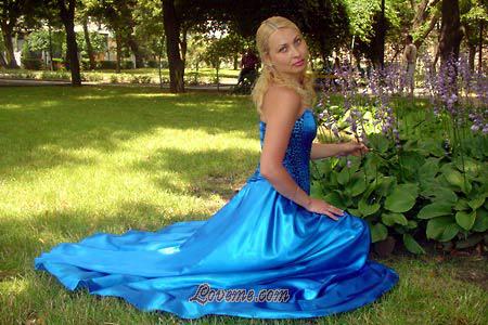 63212 - Elena Age: 37 - Ukraine