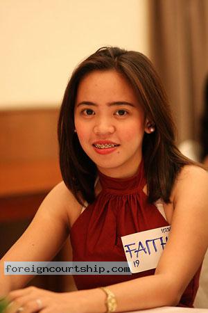 women-of-philippines-037