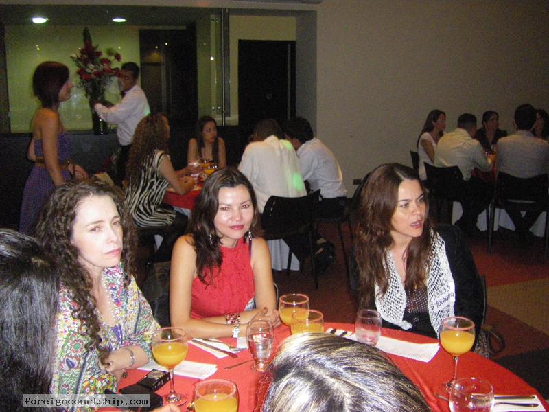 medellin-women-6